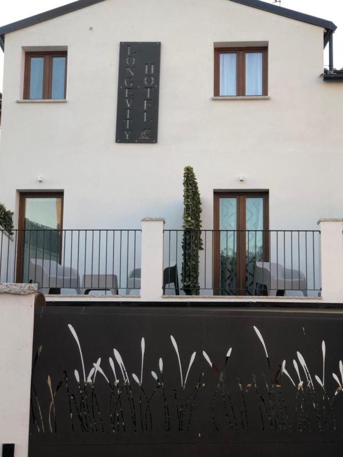 Tortolì Longevity Hotel מראה חיצוני תמונה
