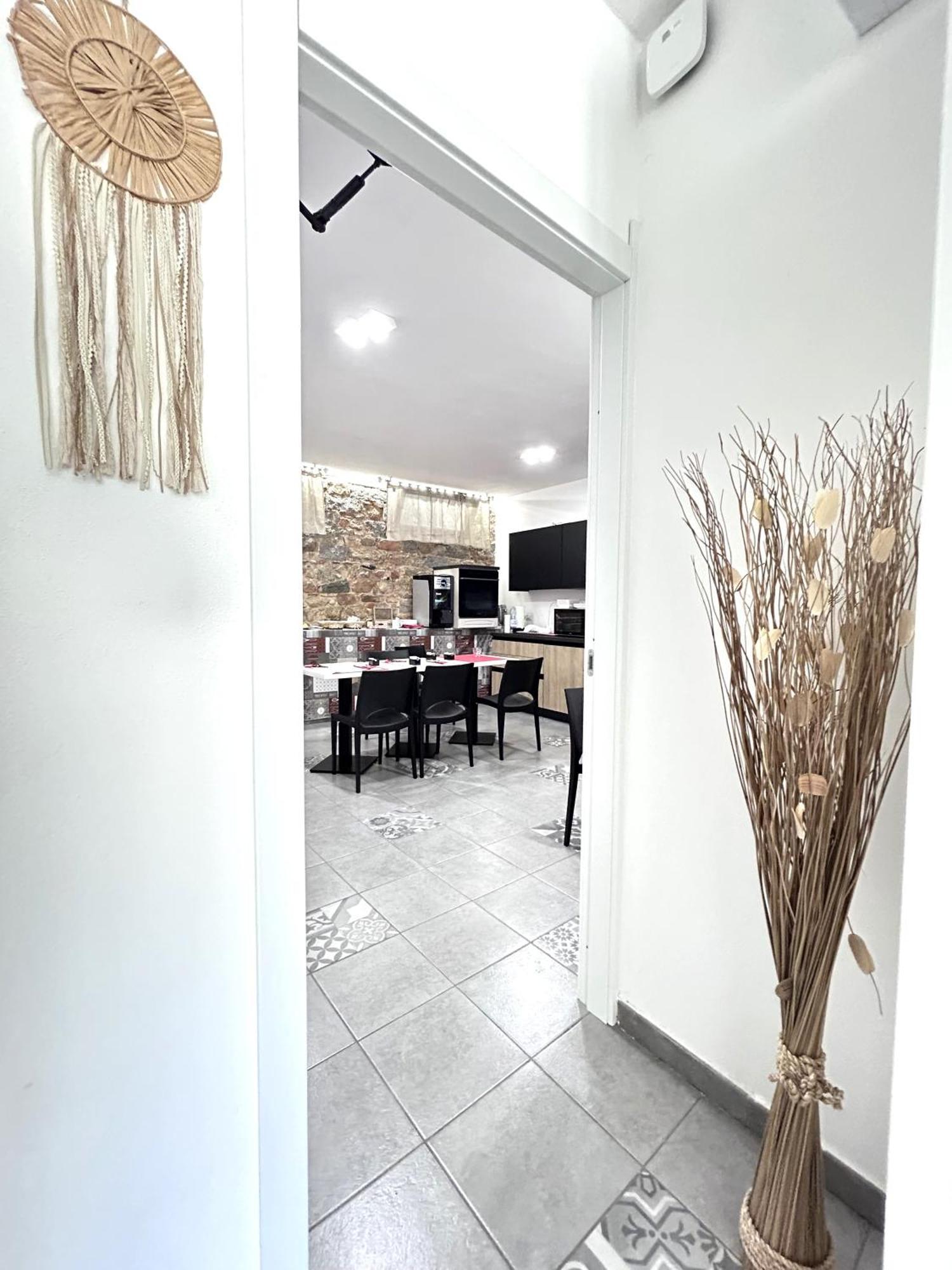 Tortolì Longevity Hotel מראה חיצוני תמונה
