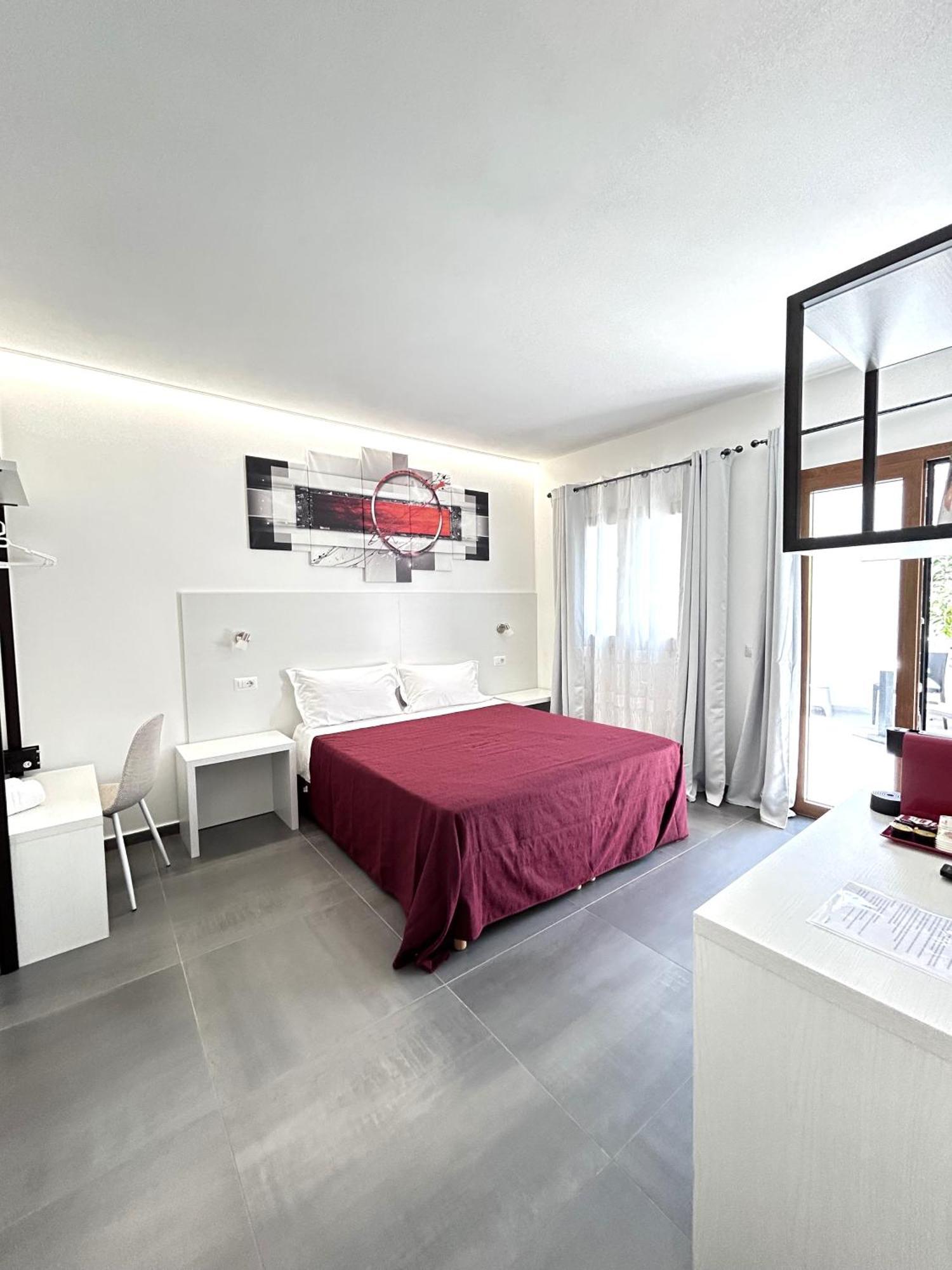 Tortolì Longevity Hotel מראה חיצוני תמונה