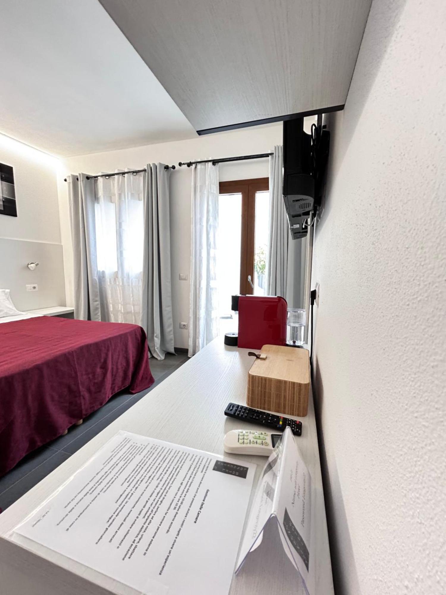 Tortolì Longevity Hotel מראה חיצוני תמונה